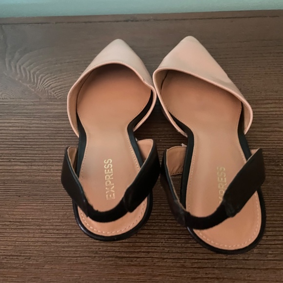 Pink & black low pumps - Picture 3 of 5